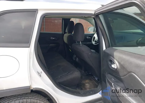 2020 Jeep Cherokee Latitude 4X4 z USA, uszkodzony, nr VIN 1C4PJMCB7LD611740